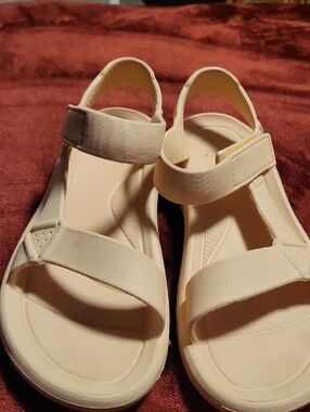 Teva Beige/Tan Slip-On Sandal